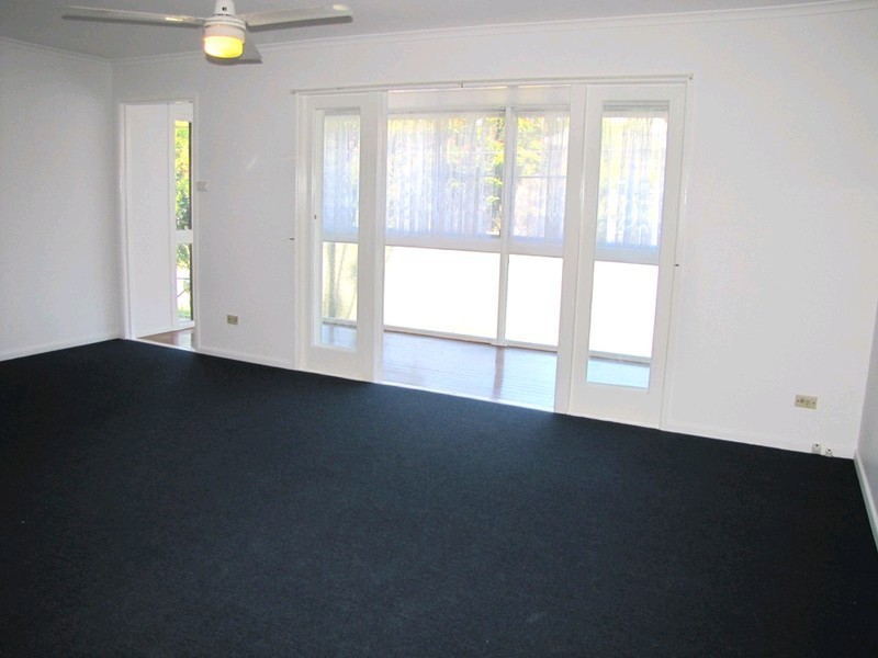 105 Mawson Street, Stafford Heights QLD 4053