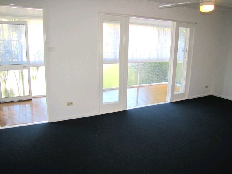 105 Mawson Street, Stafford Heights QLD 4053