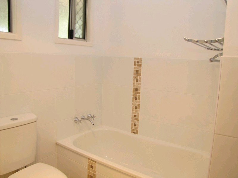 105 Mawson Street, Stafford Heights QLD 4053