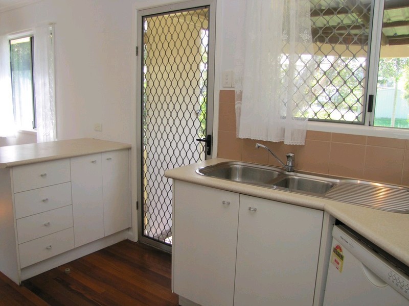 105 Mawson Street, Stafford Heights QLD 4053