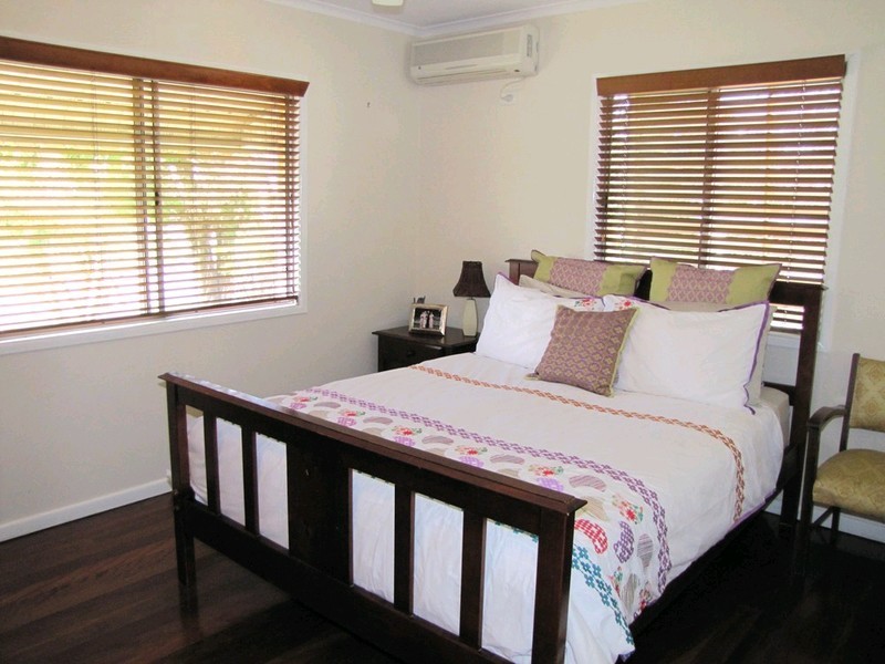 22 Chaplin Street, Stafford Heights QLD 4053