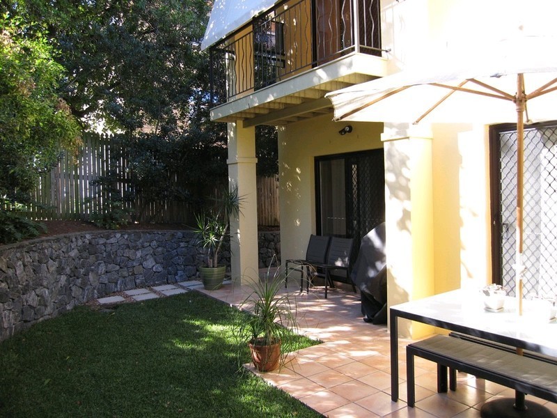 4/9 Khartoum Street, Gordon Park QLD 4031