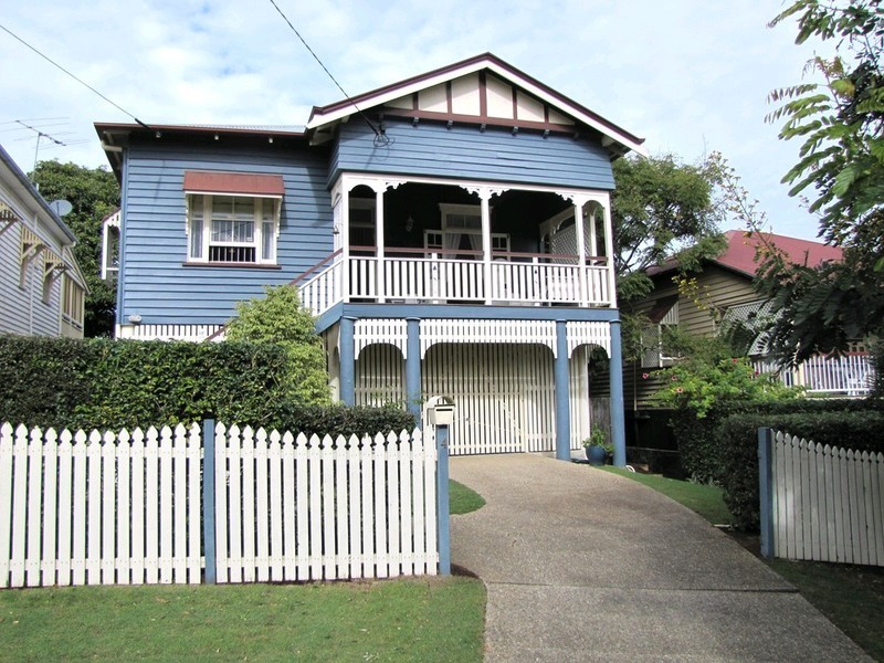 4 Verdun Street, Alderley QLD 4051