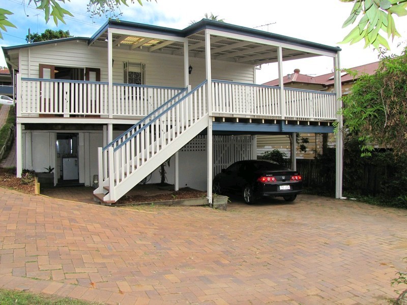 11 Graham Street, Windsor QLD 4030