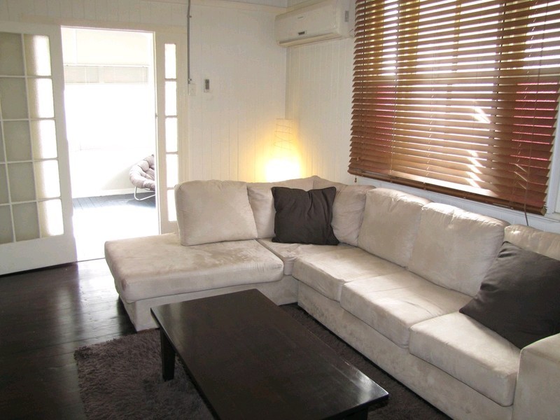 42 Stafford Road, Kedron QLD 4031