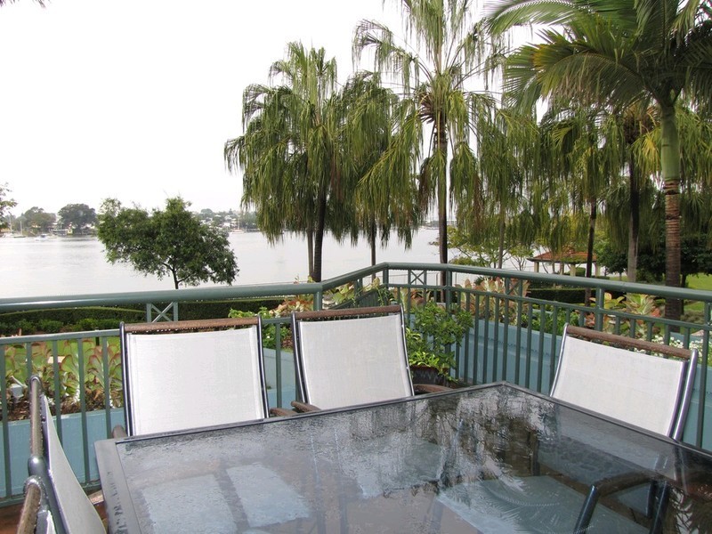 110/57c Newstead Terrace, Newstead QLD 4006