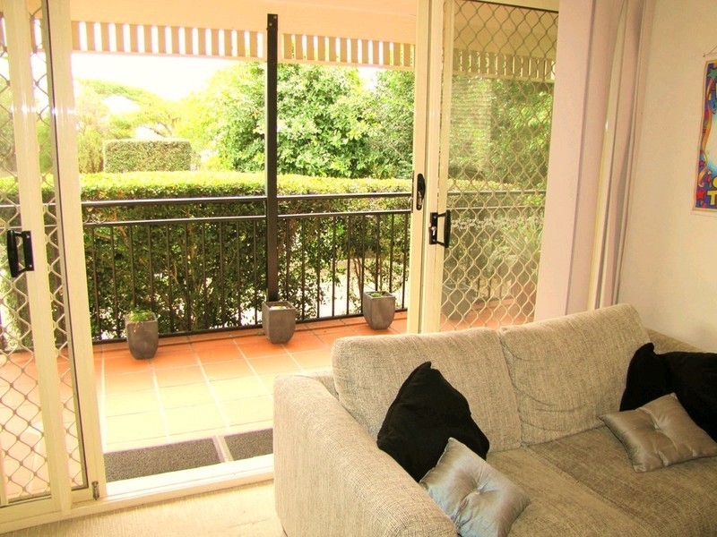 1/45 Wickham Street, Newmarket QLD 4051