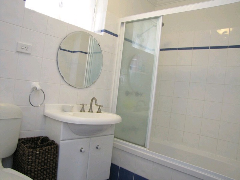 1/45 Wickham Street, Newmarket QLD 4051