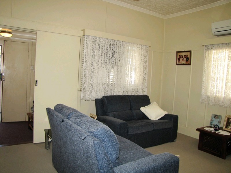 85 Grange Road, Grange QLD 4051