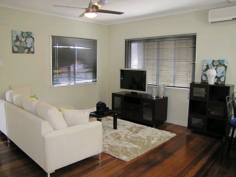 6 Kidgell Street, Stafford QLD 4053