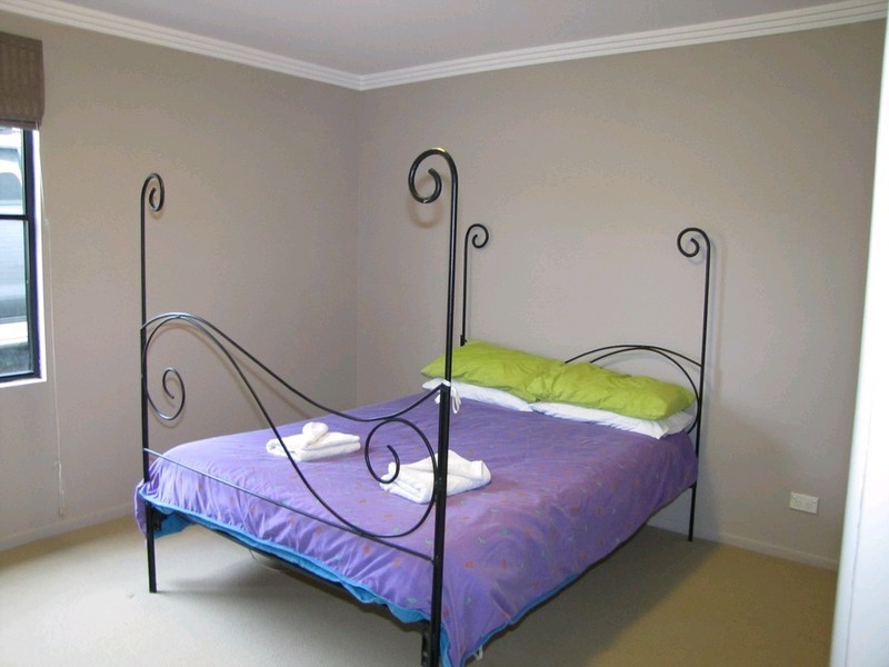 6 Kidgell Street, Stafford QLD 4053