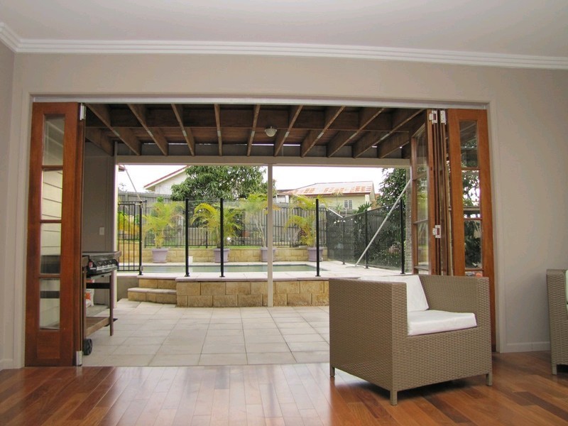 6 Kidgell Street, Stafford QLD 4053