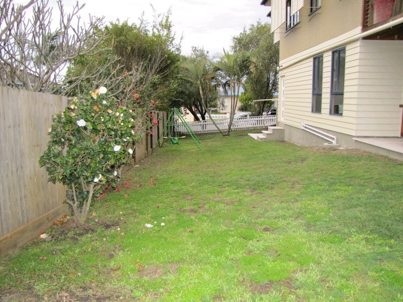 6 Kidgell Street, Stafford QLD 4053