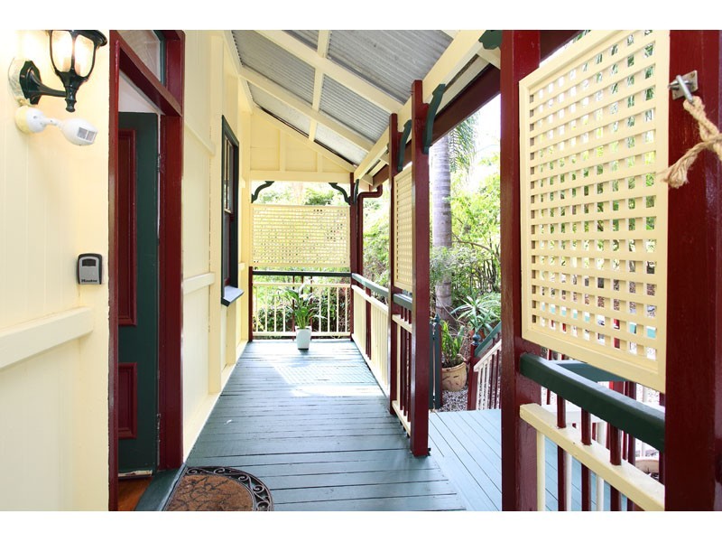 260 Enoggera Road, Newmarket QLD 4051