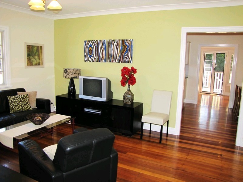 5 Reuben Street, Stafford QLD 4053