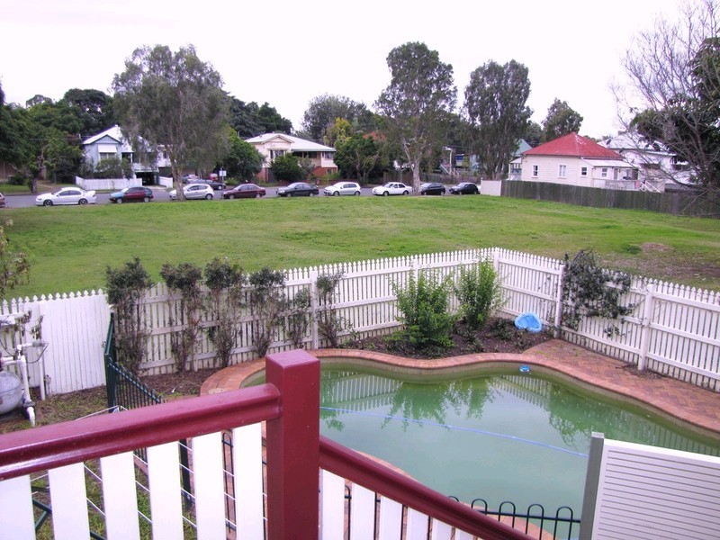 43 Northey Street, Windsor QLD 4030