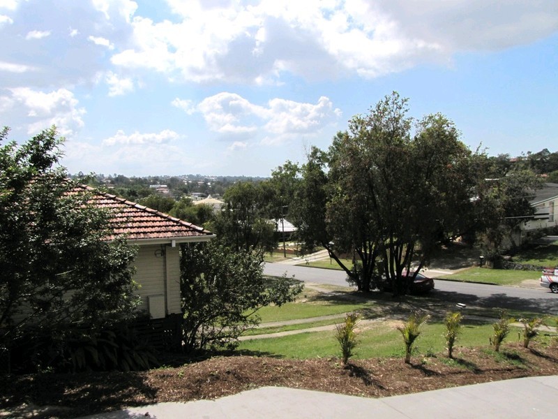 124 Farrant Street, Stafford Heights QLD 4053