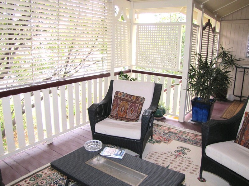 35 Foster Street, Newmarket QLD 4051