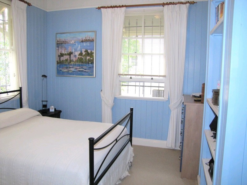 35 Foster Street, Newmarket QLD 4051