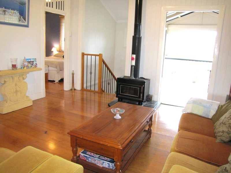 1 Dennis Street, Grange QLD 4051