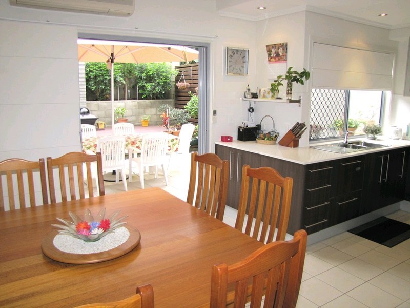 2/22B Hampson Street, Kelvin Grove QLD 4059