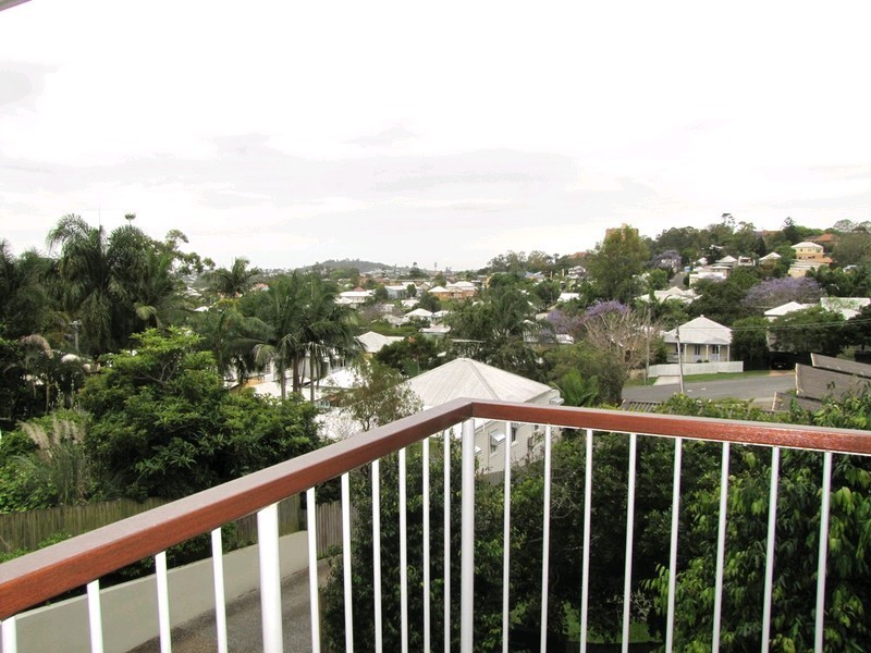 2/22B Hampson Street, Kelvin Grove QLD 4059