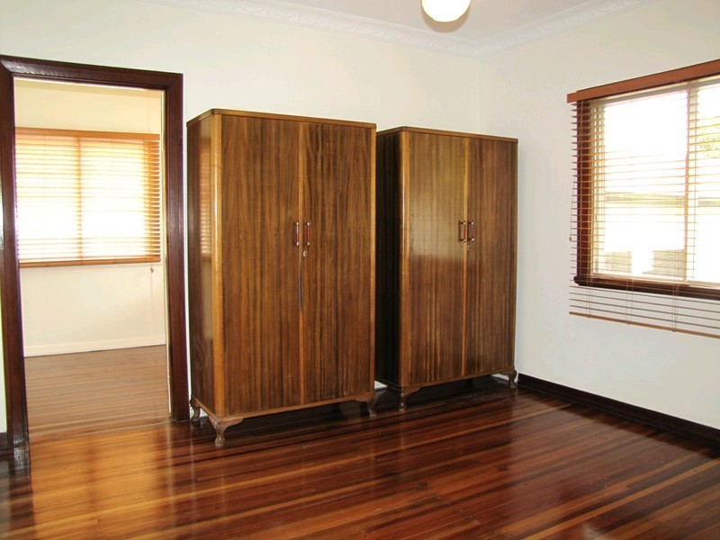 22 Teevan Street, Stafford QLD 4053