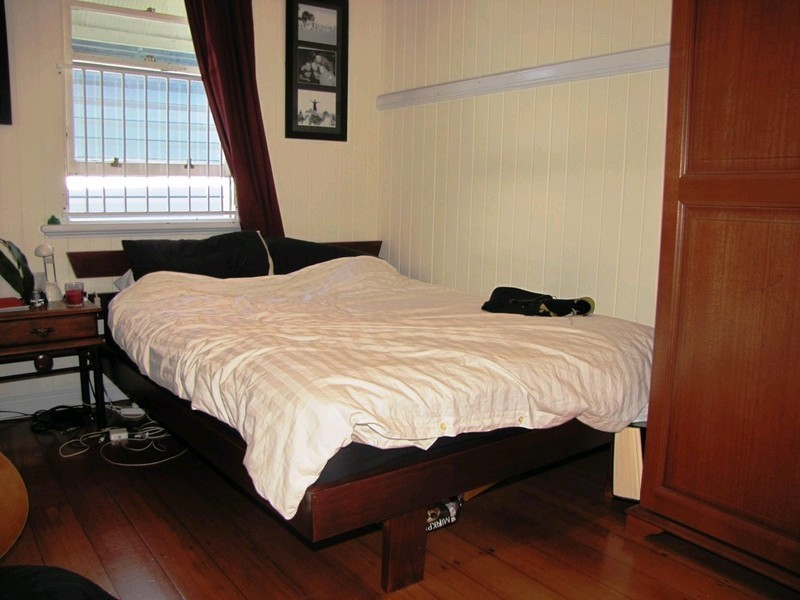 36 Garrick Terrace, Herston QLD 4006