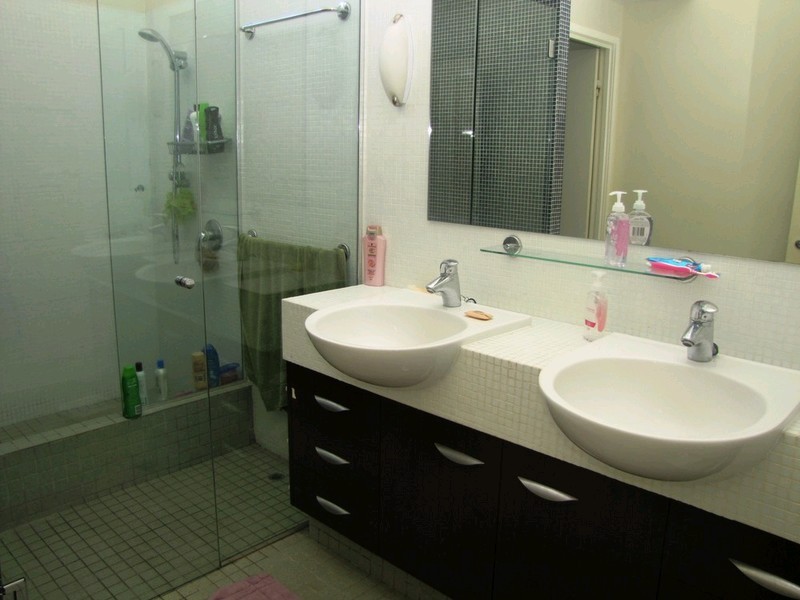 36 Garrick Terrace, Herston QLD 4006