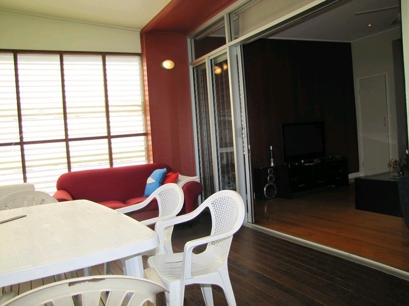 36 Garrick Terrace, Herston QLD 4006