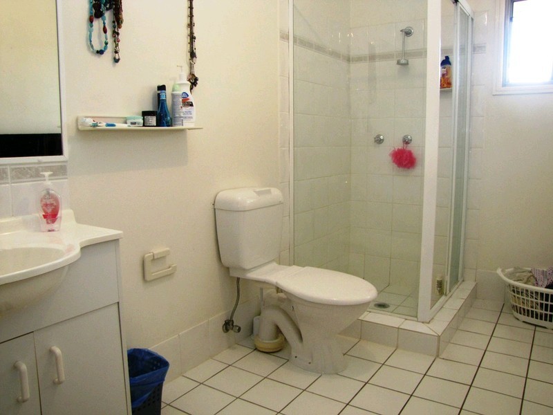 8/11 Glin Avenue, Newmarket QLD 4051