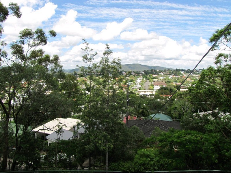 25 Lansdowne Street, Newmarket QLD 4051