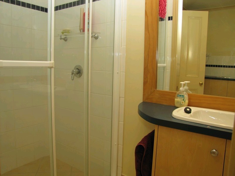 25 Gilbert Road, Windsor QLD 4030