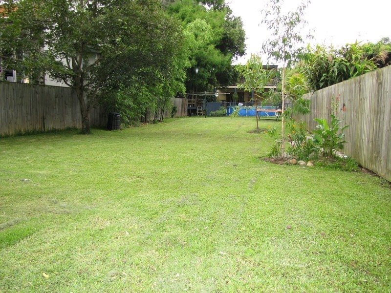 25 Gilbert Road, Windsor QLD 4030
