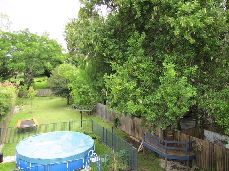 25 Gilbert Road, Windsor QLD 4030