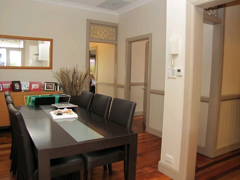 218 Arthur Street, Newstead QLD 4006