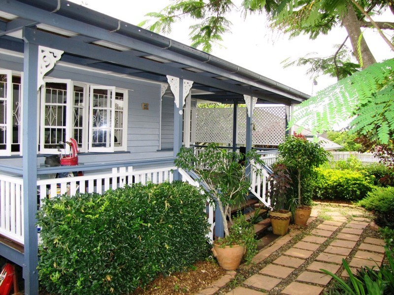 76 Redwood Street, Stafford Heights QLD 4053