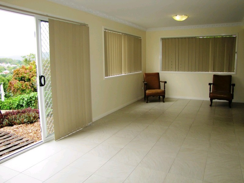 76 Redwood Street, Stafford Heights QLD 4053