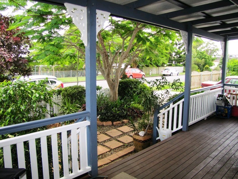 76 Redwood Street, Stafford Heights QLD 4053