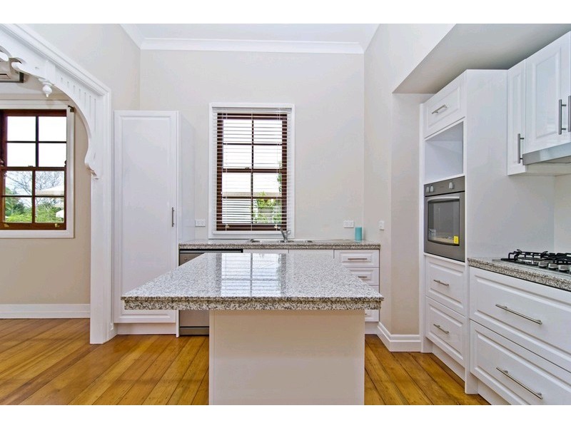 57 Tenth Avenue, Kedron QLD 4031