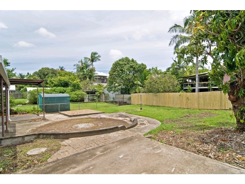 57 Tenth Avenue, Kedron QLD 4031