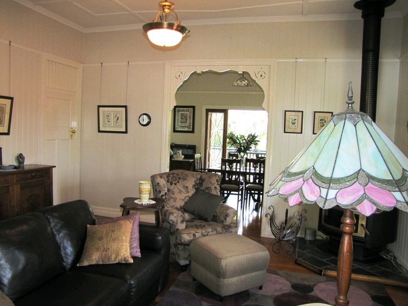 8 Hunter Street, Greenslopes QLD 4120