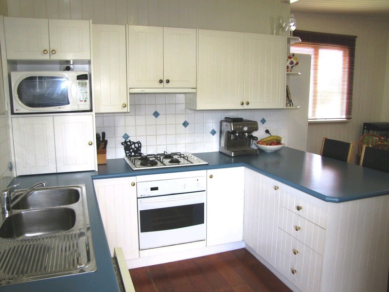 4 Main Avenue, Wilston QLD 4051