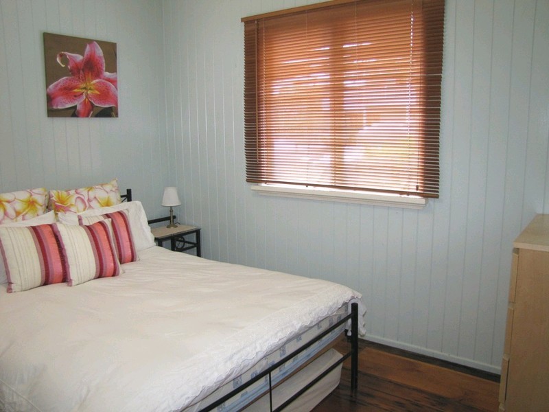 4 Main Avenue, Wilston QLD 4051