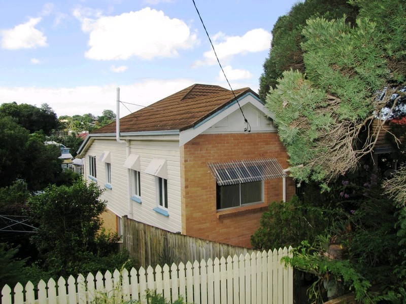 73 Constitution Road, Windsor QLD 4030