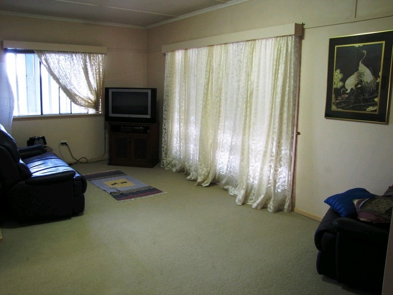 14 Heilbromm Street, Stafford Heights QLD 4053