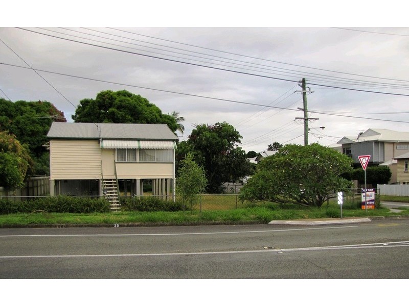 35 Montrose Street, Gordon Park QLD 4031