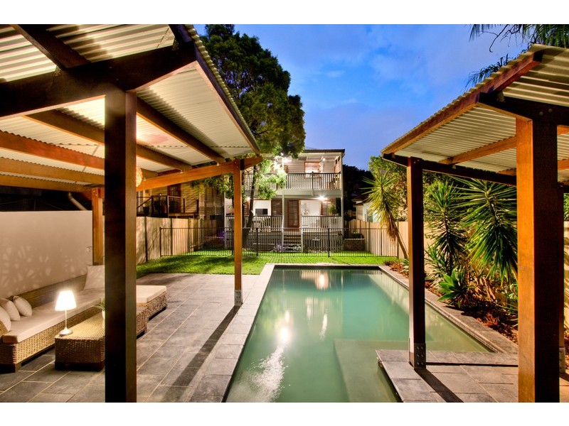 40 Howard Street, Grange QLD 4051