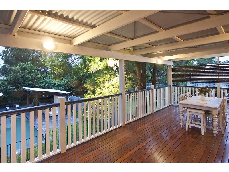 40 Howard Street, Grange QLD 4051