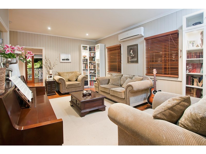 40 Howard Street, Grange QLD 4051